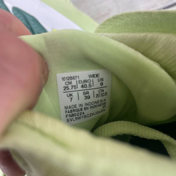 Asics Gel Kayano 31 Womens Sz 9 Wide Running Shoes Cool Matcha Light Celadon Yel - Picture 9 of 9